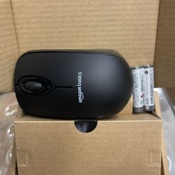 Amazon Basics USB Mouse With Batteries