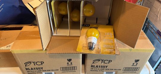 Yellow LED Light Bulbs (box Of 4)