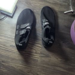 Notorious Weight Lifting Shoes/ Size: 10.5 / Codition: Like new