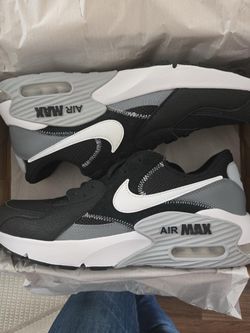 Nike Air Max Excee Men’s Shoes – Size 11 – BRAND NEW