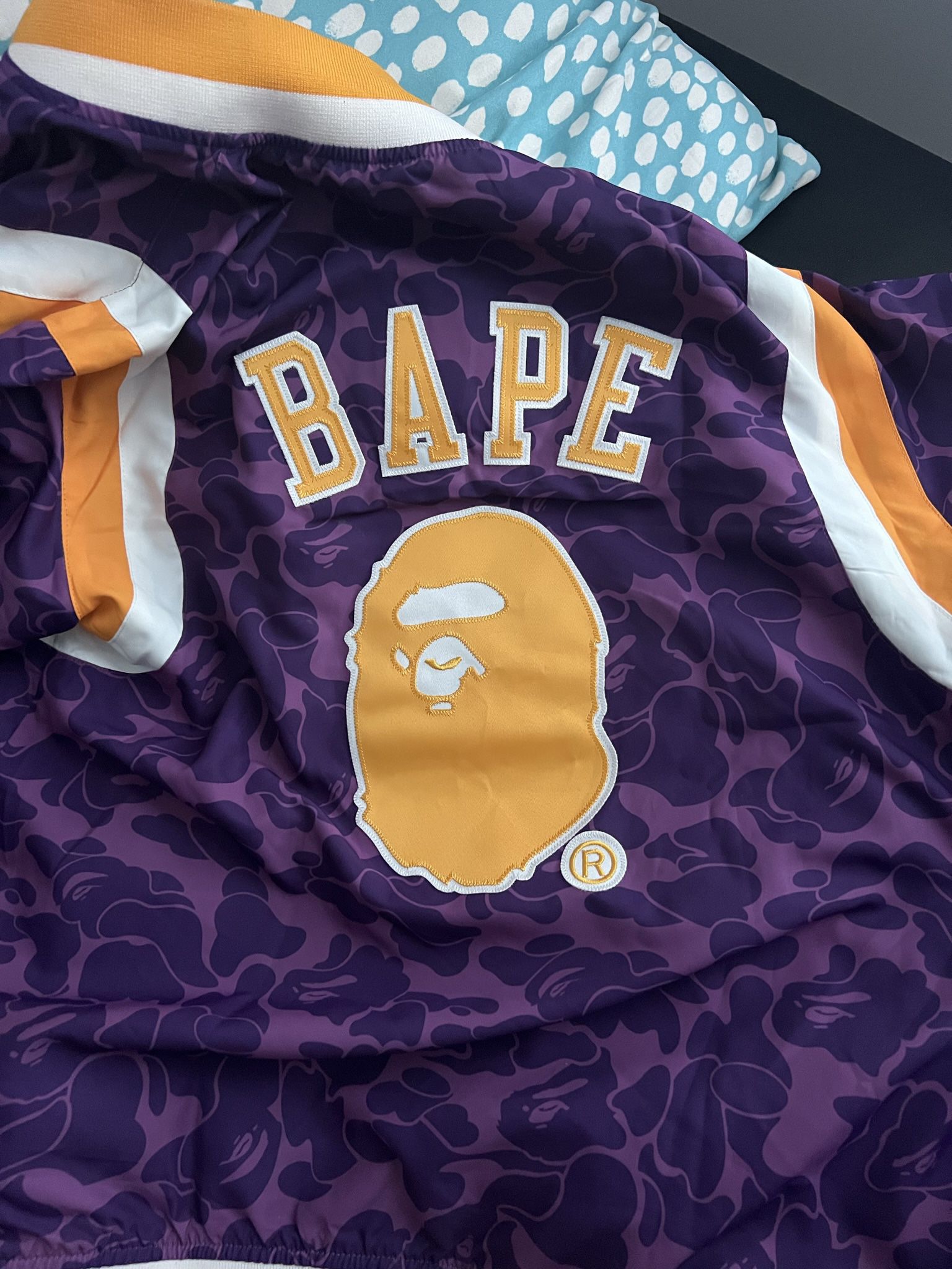 Bape Lakers Jacket Size Medium for Sale in Largo, MD - OfferUp