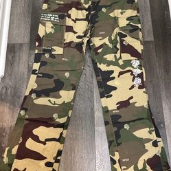 BRAND NEW DARC SPORT CAMO PANTS. SIZE 34