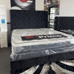 Black Queen Velvet Bed Frame 💥SALE💥