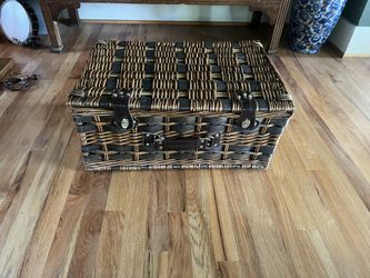 Classic Wicker Rattan Picnic Basket Tray Set  (3)
