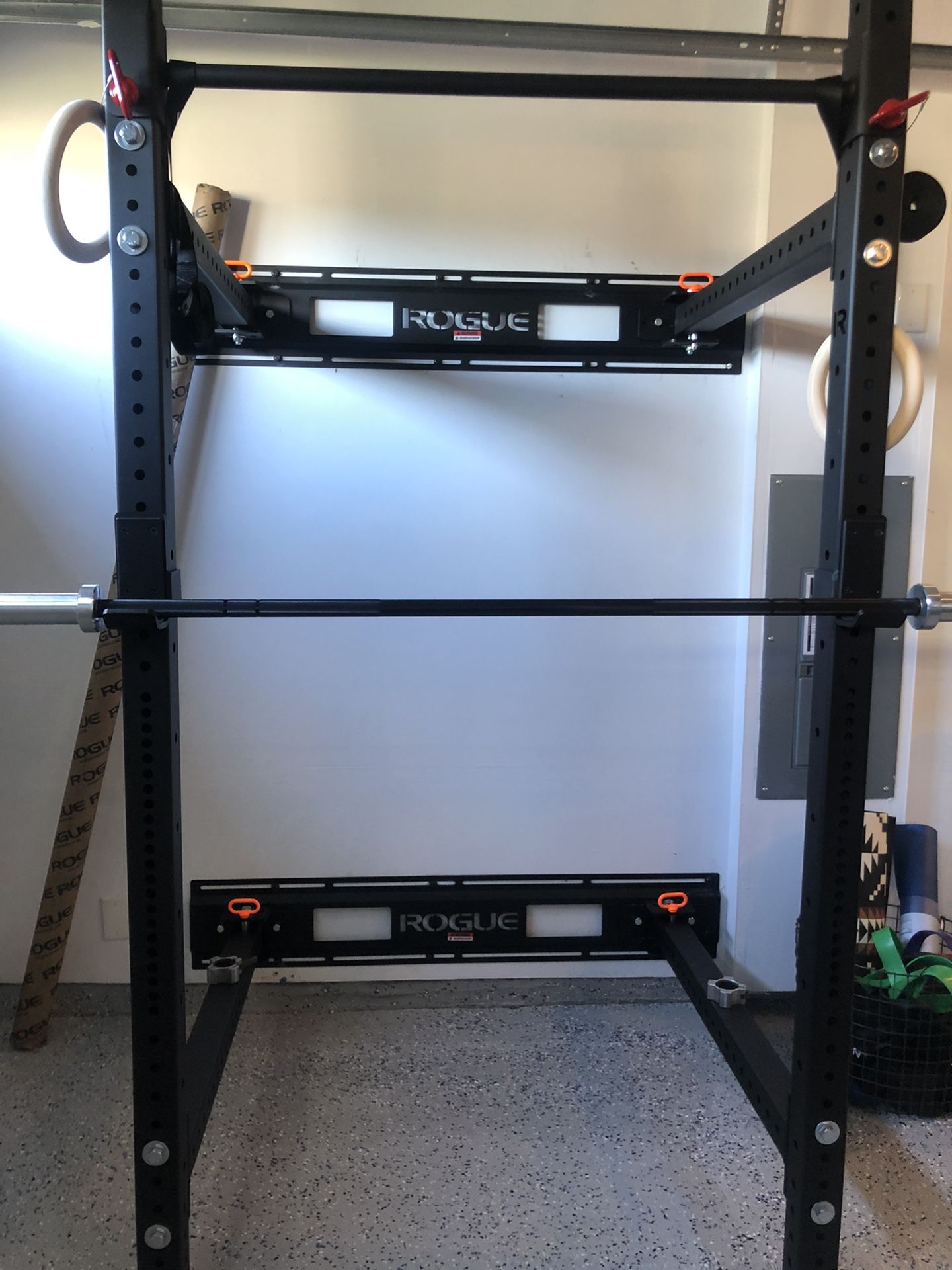 *new* ROGUE FOLD BACK RACK STRINGER PAIR for Sale in Federal Way, WA