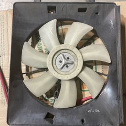 2002-2006 Honda Crv Condenser Fan