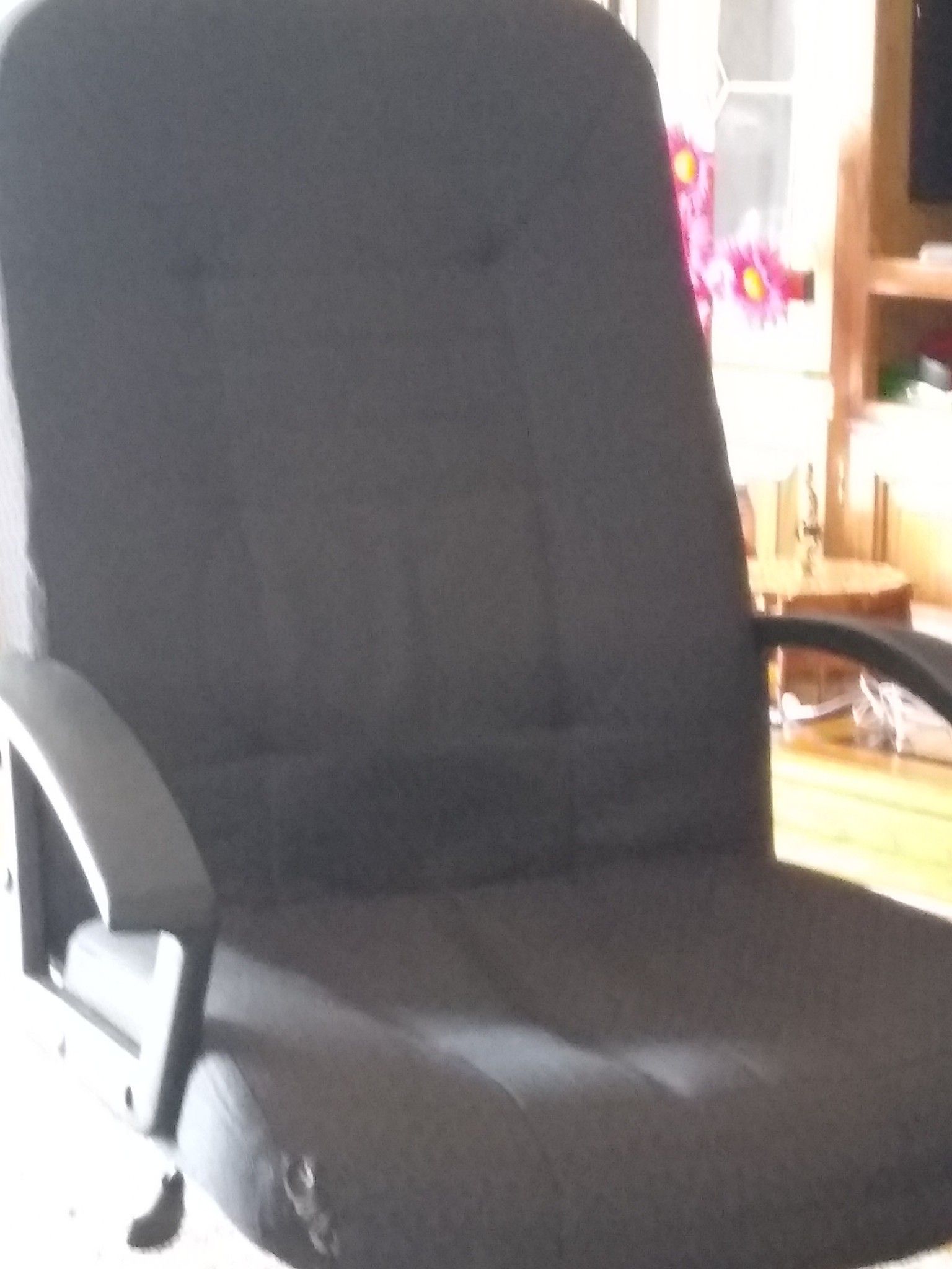 Computer chair