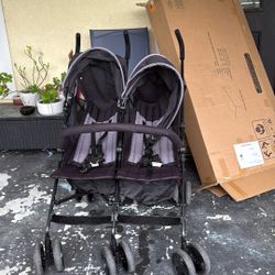 Double Umbrella Stroller 