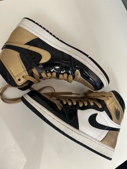 Nike Gold toe 4.5Y