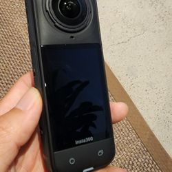 Insta 360 X5 with 128gb Sd Card 