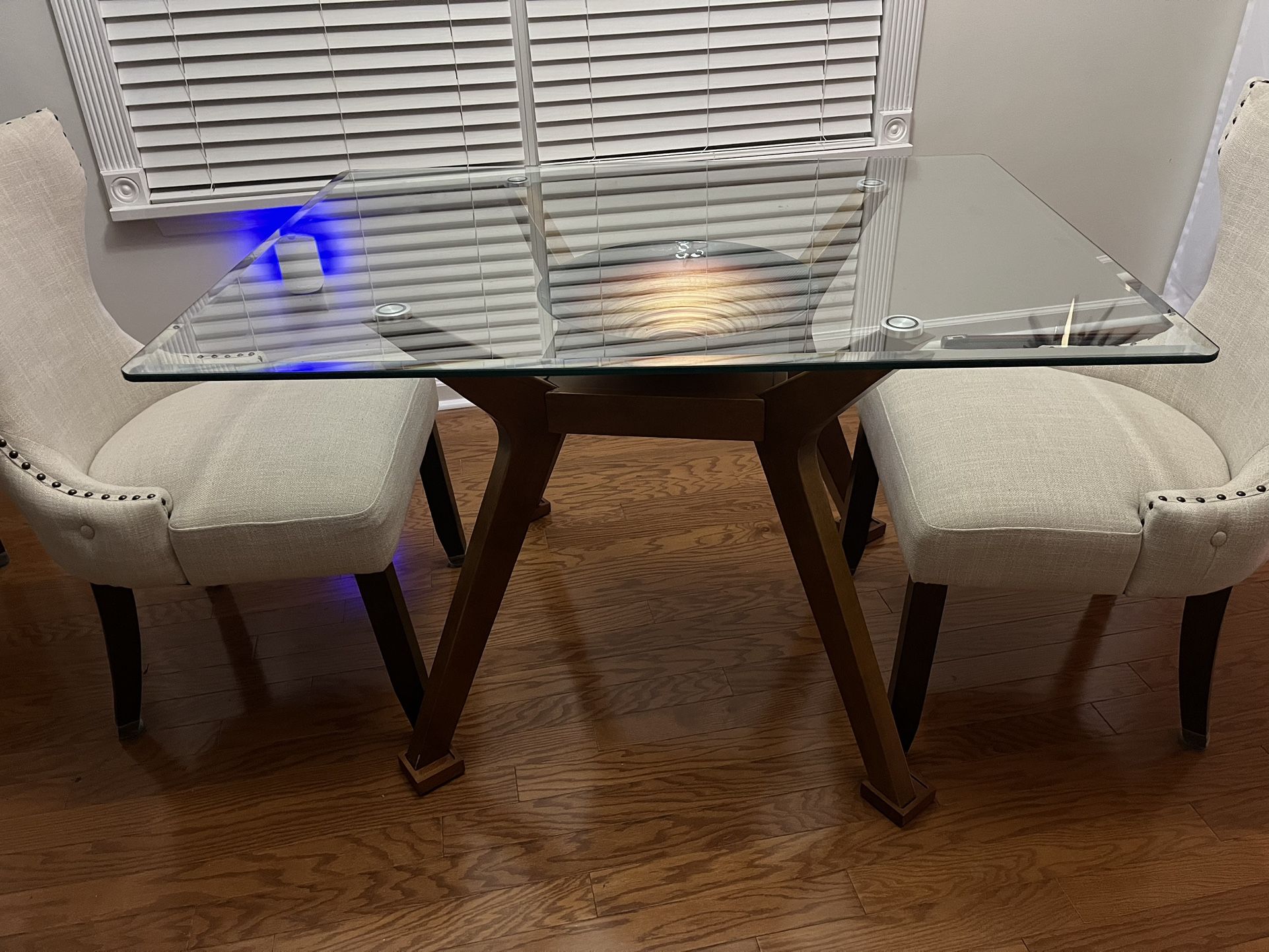 Dining Table Set