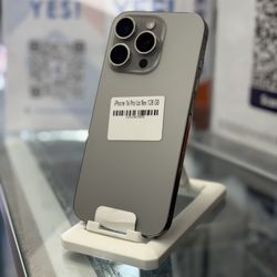 iPhone 16 Pro (Factory Unlocked) 