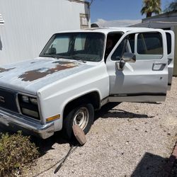 90 Suburban Square Body Parts 