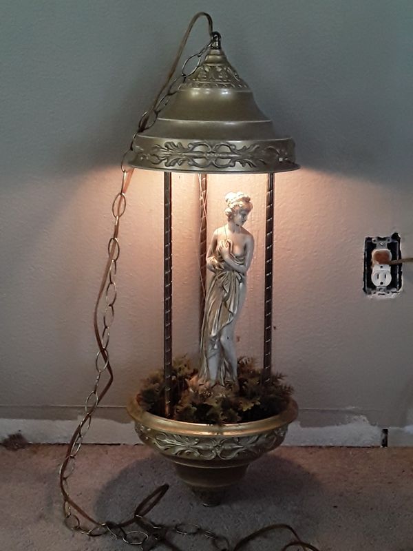 Vintage oil lamp with lady in it for Sale in Grain Valley, MO OfferUp