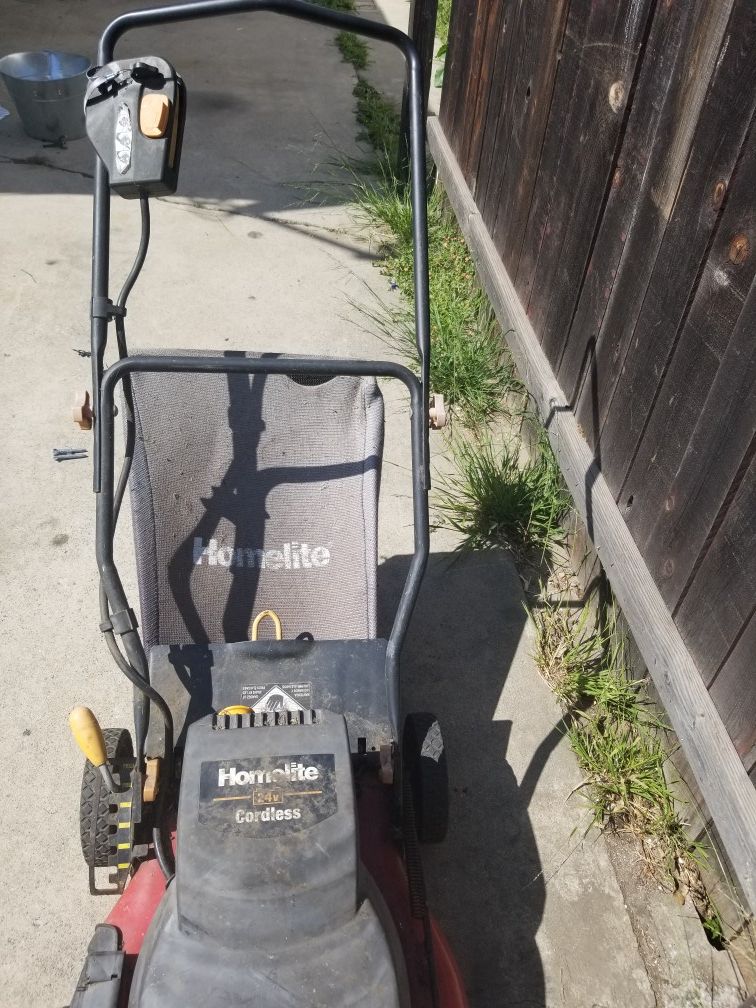 3 n 1 Electric lawn mower