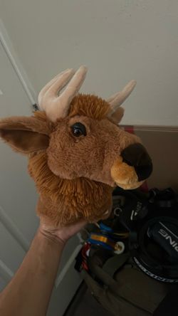 Deer head cover