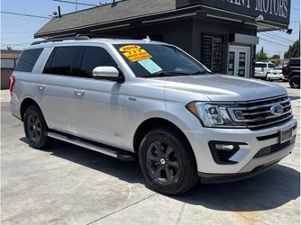 2018 Ford Expedition XLT Sport Utility 4D