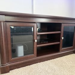 Solid Wood TV Stand / Entertainment Center – Great Condition