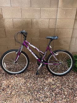 Adult Mountain bike - can deliver!