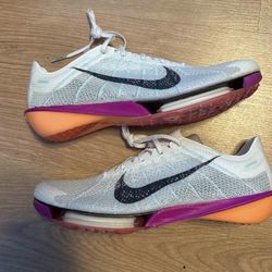 Nike Victory 2 Brand New Size 8