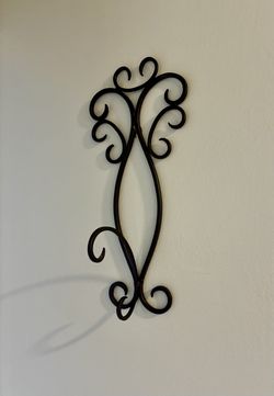 Wrought Iron Scroll Style Wall Mount Hook Decoration