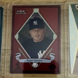 1995, 2002 Lot of 3 Roger Clemons Baseball Cards. Yankees. Mint Condition In Protectors.1 Is SP.