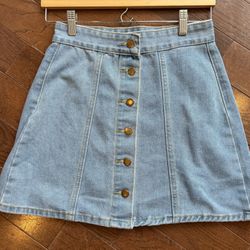 Women’s Small Denim Button Front Jean Skirt $8