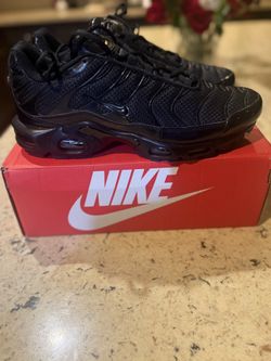 All Black Nike Vapor zoom Tn 