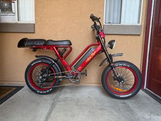 Electric Bike Ariel Rider (this bike is fast, 38 mph) (CASH ONLY)