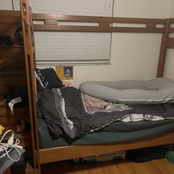 Wood Twin bunk bed with stairs