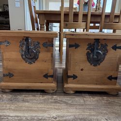 Solid Wood Side Tables with Storage – Set of 2