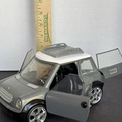 BRATZ VEHICLE 