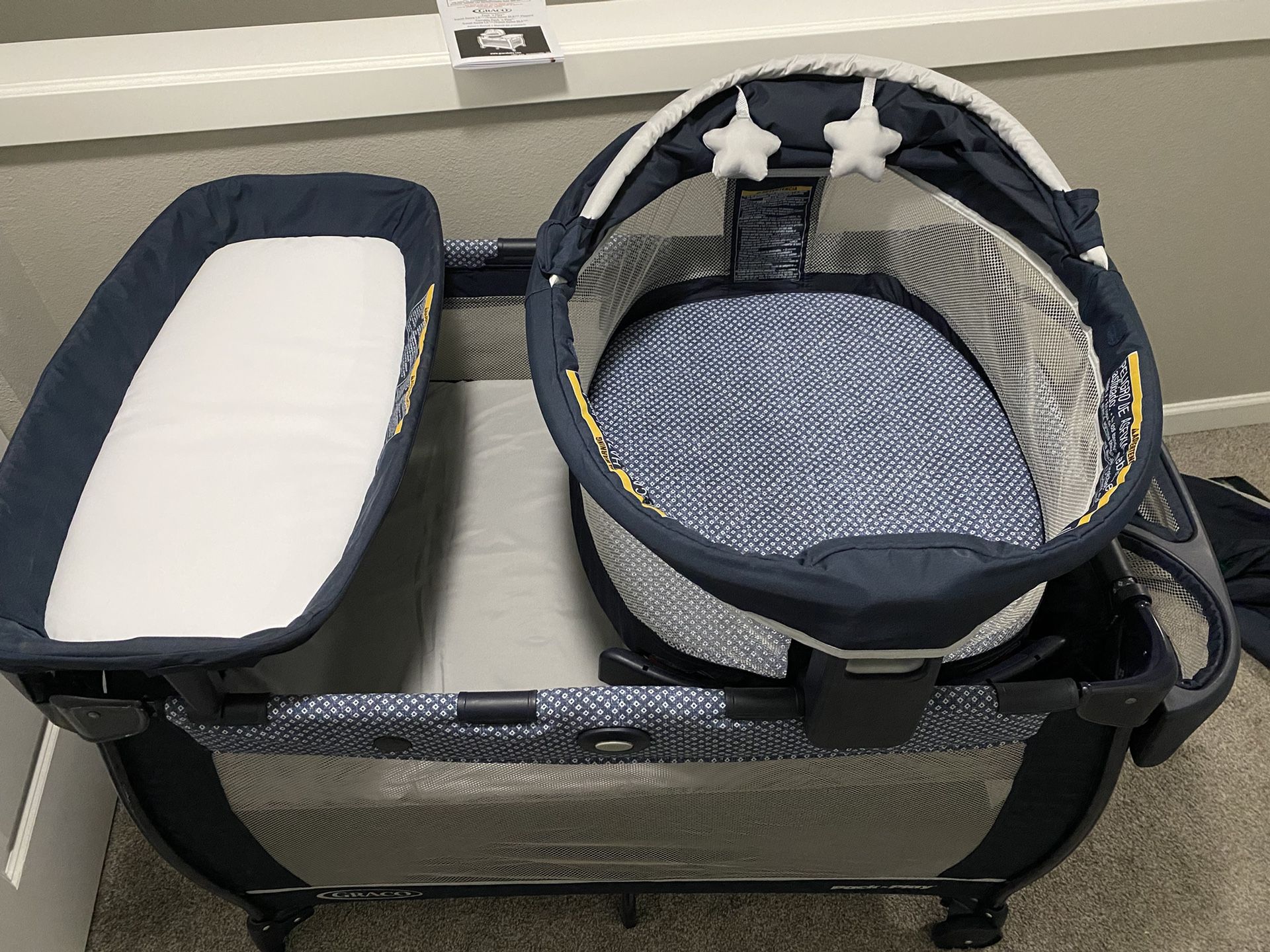 Graco Pack n Play Dome LX Playard with Baby Bassinet for Sale in Lacey ...