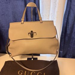 Bamboo Gucci Daily Top Handle And Crossbody Strap