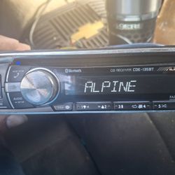 STEREO ALPINE CD AUX USB BLUETOOTH GOOD CONDICIÓN ABLO ESPAÑOL 