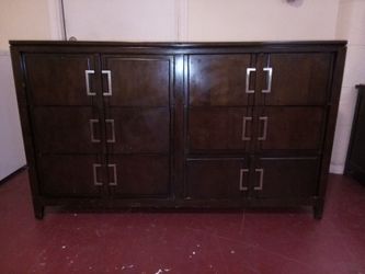 Wood Dresser