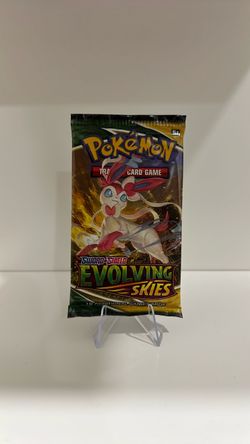 Pokemon Evolving skies Booster pack