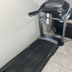 NordicTrack C960i Treadmill