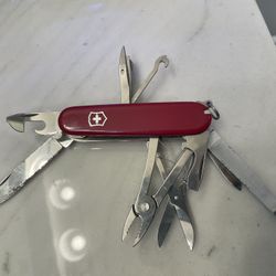 Swiss Army Pocket