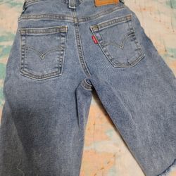 Levis Bermuda  Boy