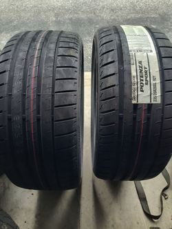 NEW 235/35/20 BRIDGESTONE TIRES