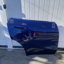 2020 2021 2022 2023 2024 Tesla Model Y Right Passenger Side Rear Door Shell OEM
