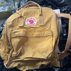 FJALLRAVEN KANKRN BACKPACK $20