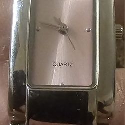 Karl Lagerfeld Paris Women's Watch R0(contact info removed)05