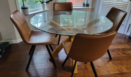 Round Dining Table And 4 Chairs