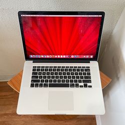 APPLE MACBOOK PRO 15” 2014 i7 16GB RAM 256GB SSD -SCREEN DELAM Fully Functional