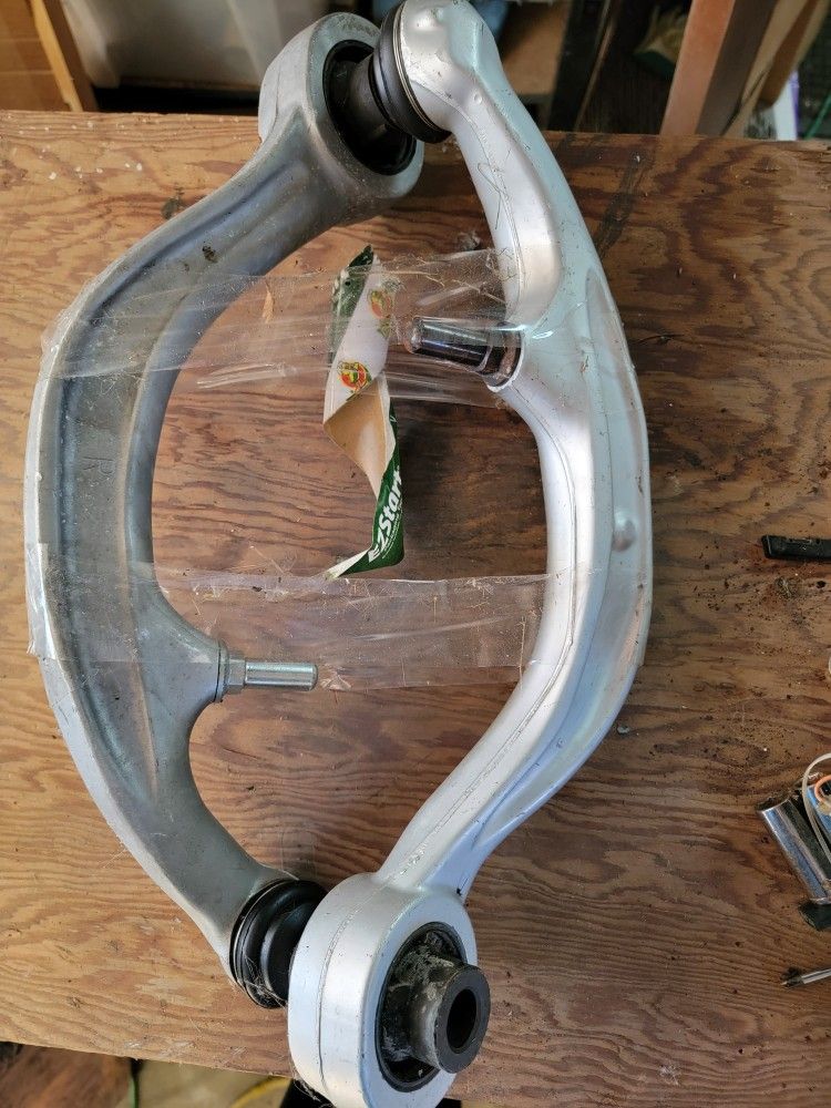 2 Pcs Front Lower Rearward Control Arms for Infiniti G35 03-07 Base Coupe