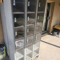 18 Cabinet Storage