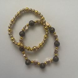 Elegant And Unique Gold And Black Onyx Bracelet