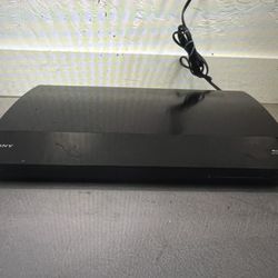 Sony Blu-ray /blu-ray 3D/ dvd Player BDV-E780W